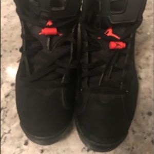 Air Jordan Retro 6’s Black/Infrared Gently worn